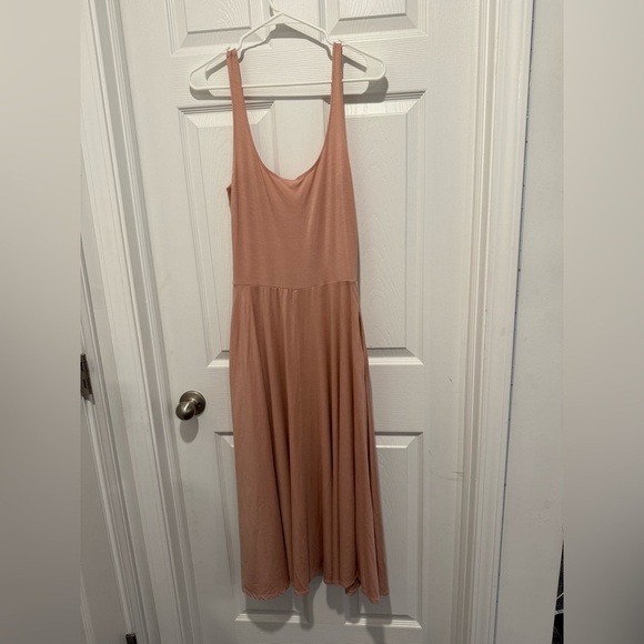 Reformation Rue Knit Blush Pink Midi Dress Size Large. - Picture 3 of 6